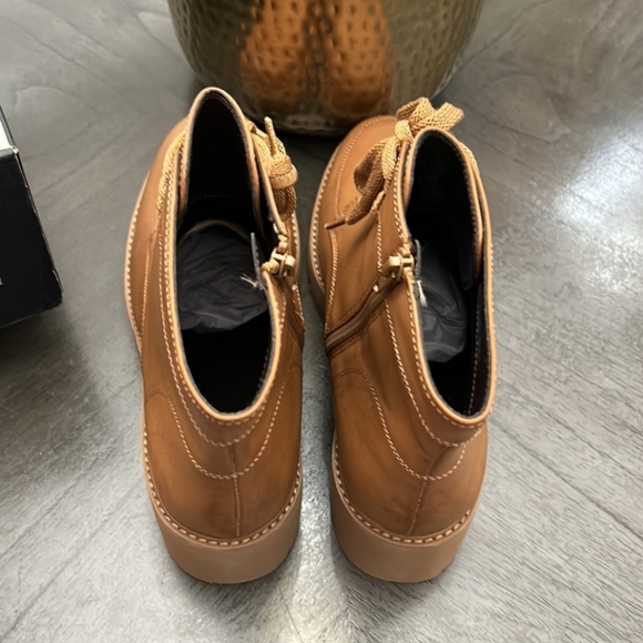 Naturalizer NEW Women's "Catherine" Ankle Boot Caramel Color size 11 Wide - Picture 9 of 10